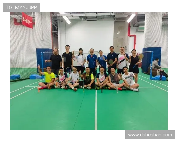 成都羽毛球队的崛起与发展探秘展现运动精神与团队力量