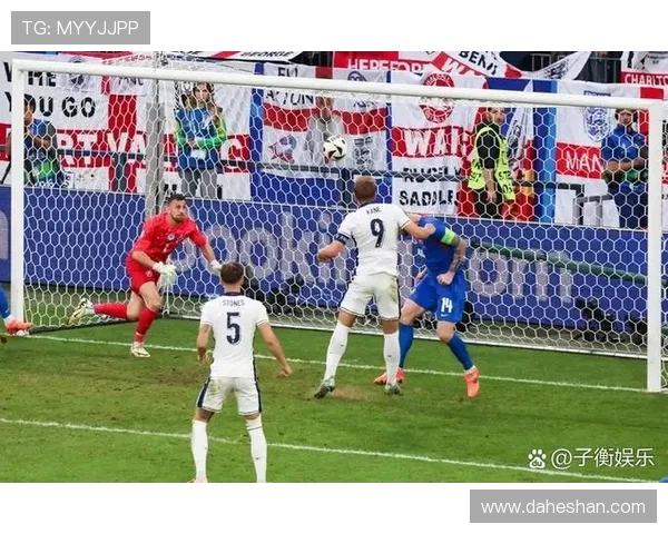 西班牙足球战术解析：如何有效实施球队的快速转换打法