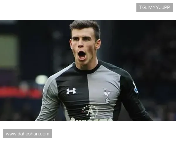 足球明星贝尔的绰号背后故事及其在球场上的传奇表现分析