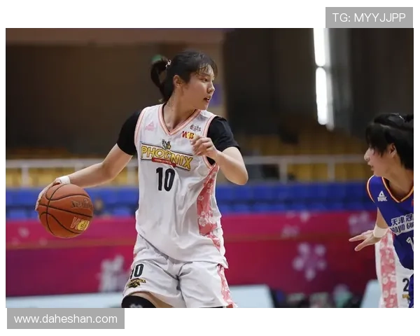 南京排球队在世界锦标赛中以80分稳居积分榜首位引发关注