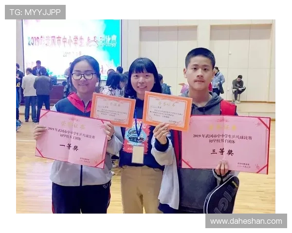 团结拼搏北京乒乓球队的团队协作与默契训练探讨