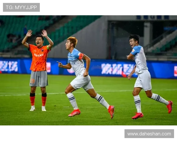 广州足球队比赛经验分析与大满贯点评的深度解读 广州足球队比赛经验分析与大满贯点评的深度解读